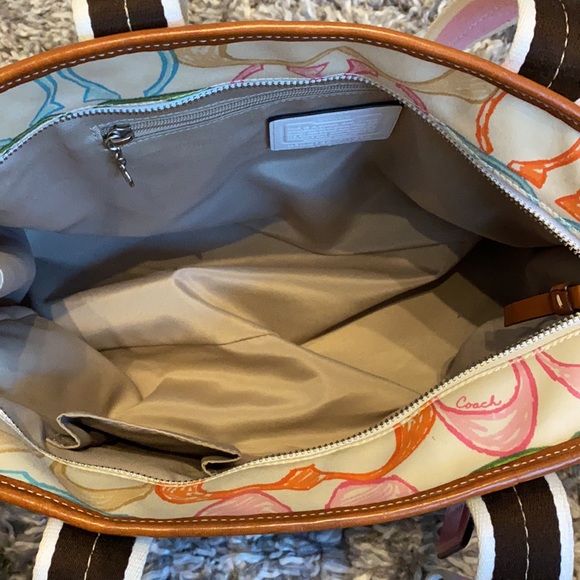 Coach Tote Bag or Baby Bag - Picture 8 of 10